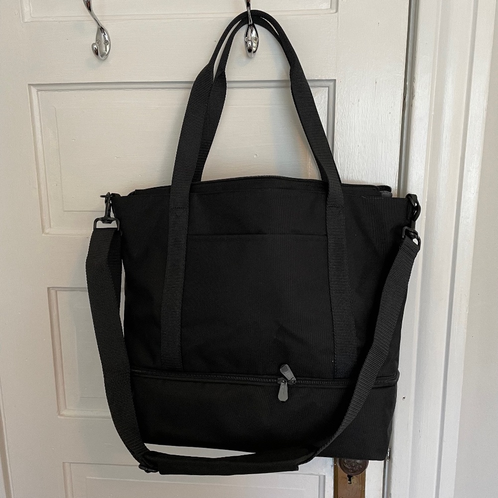 Catalina Deluxe Tote by Lo and Sons